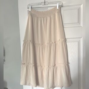 NWT Vince Camuto Smocked Waist Tiered Fully Lined Maxi Skirt